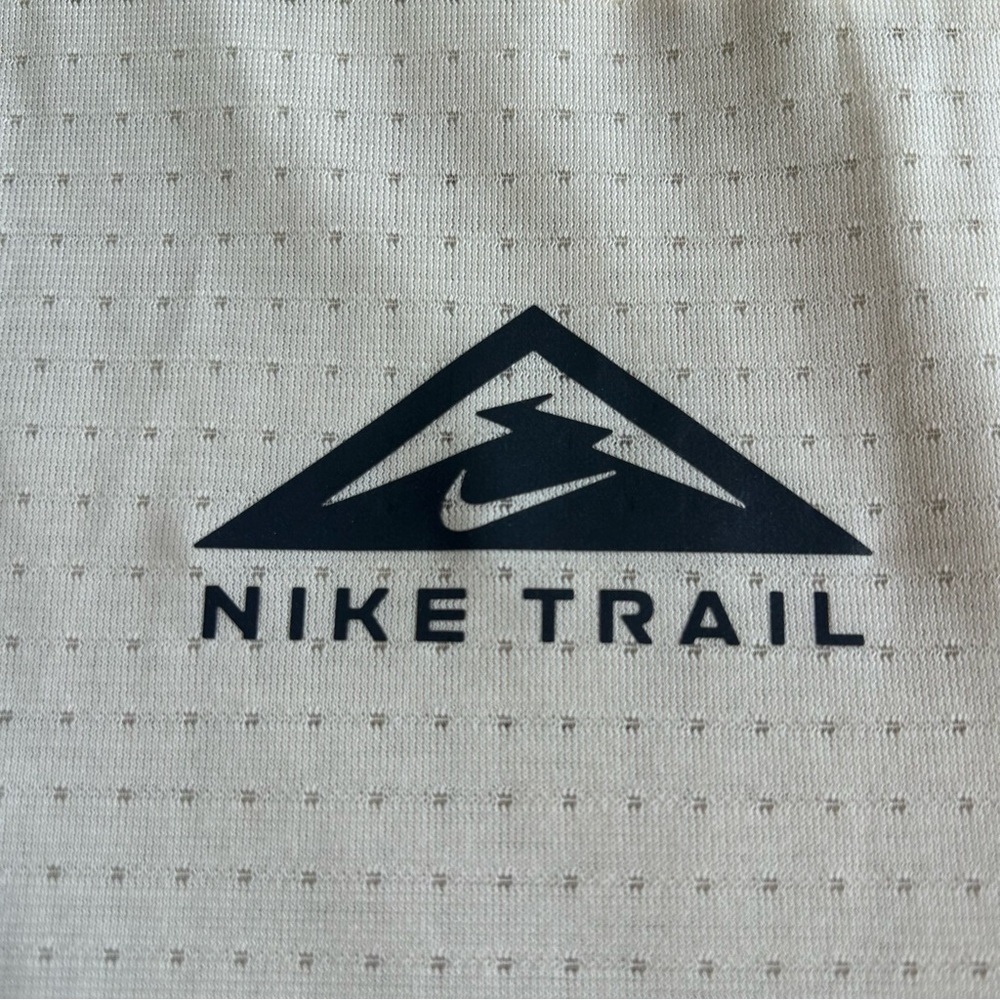 Nike Trail Performance Dri-Fit T-Shirt - Picture 4 of 11